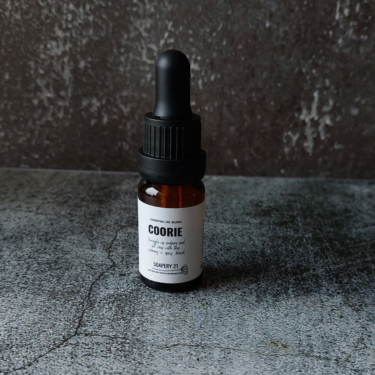 COORIE Essential Oil Blend | Autumn Fireside Scent