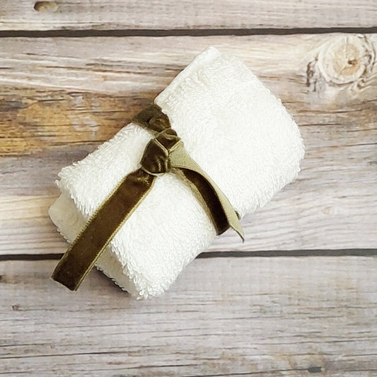 Small Bamboo Face Cloth | Soft, Sustainable & Gentle on Skin