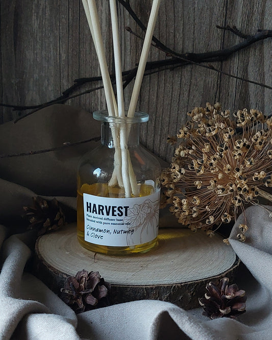 HARVEST Reed Diffuser Pumpkin Spiced Autumn Scent